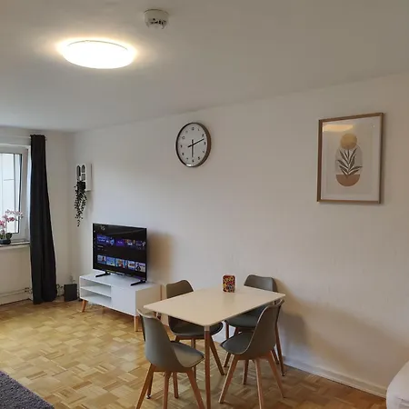 4-bed Apartment Buxtehude